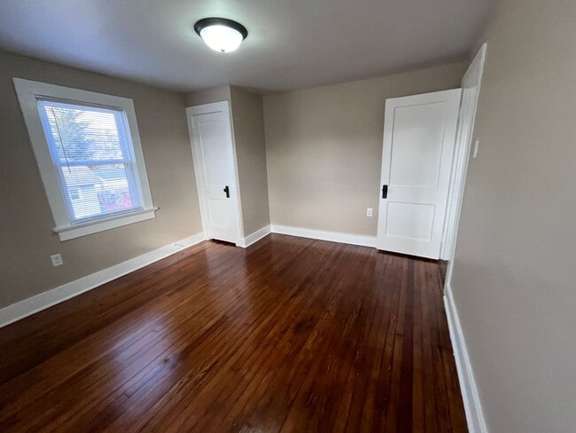 Building Photo - 4201 S Wayne Ave