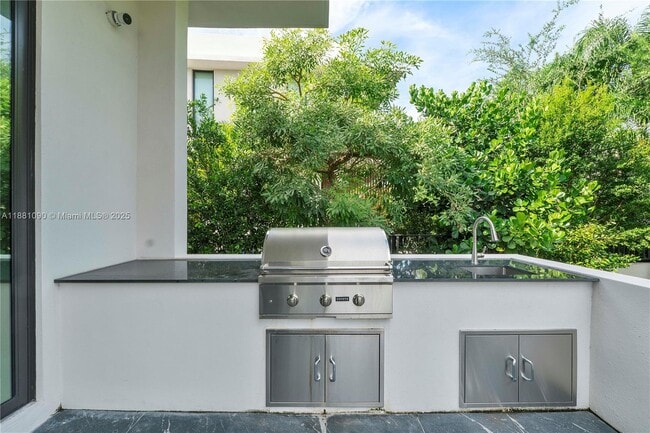 Building Photo - 4364 Alton Rd