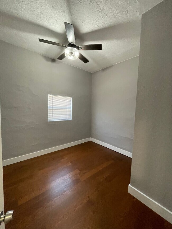 Building Photo - 1436-1438 3rd St