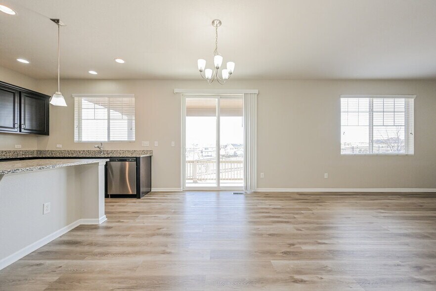 Building Photo - 7450 S Old Hammer Way