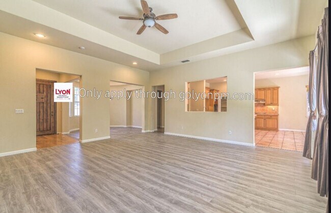 Building Photo - 4 br, 3.5 bath House - 390 Lanfranco Circle