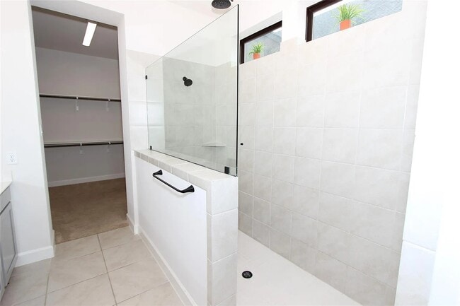 Building Photo - 1443 Park Path Dr