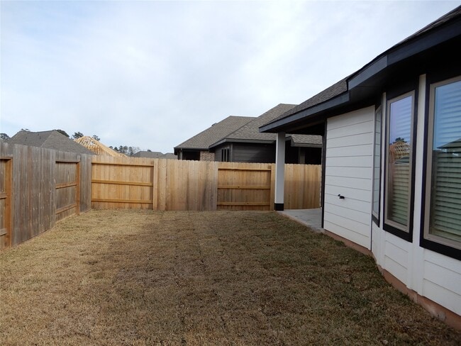 Building Photo - 42552 Rustico Rd