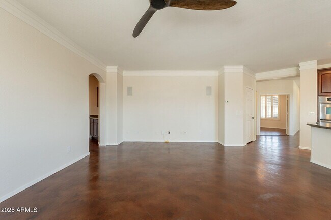 Building Photo - 888 S 165th Ln