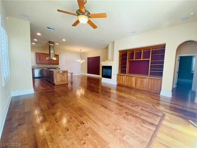 Building Photo - 158 Crooked Putter Dr