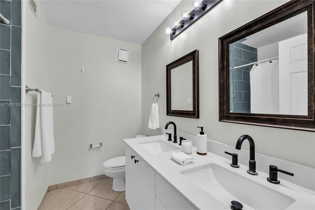 Building Photo - 4137 Briar Ln