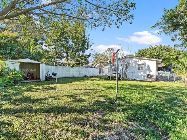 Building Photo - 836 NW 98th St