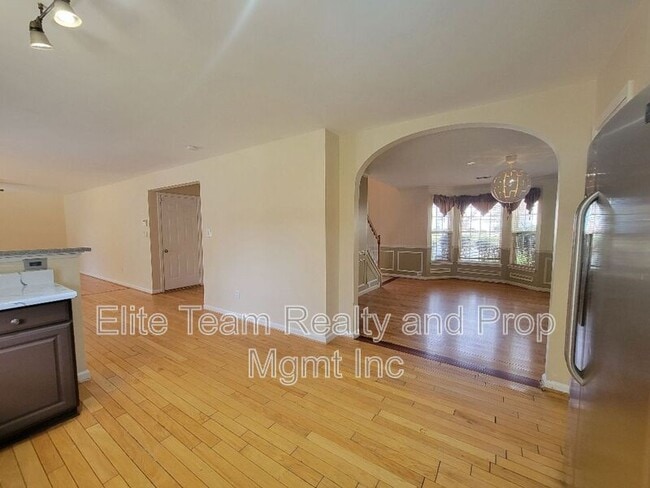Building Photo - 4702 Ambridge Dr