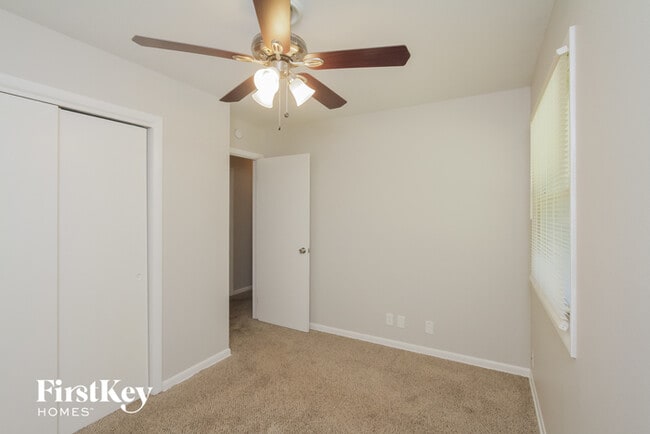 Building Photo - 436 Burke Dr