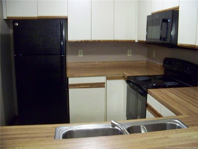 Building Photo - 1198 Windham Ct