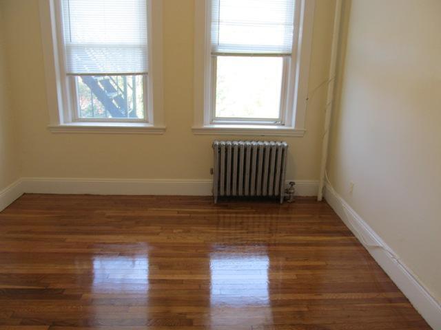 Building Photo - 127 Washington St