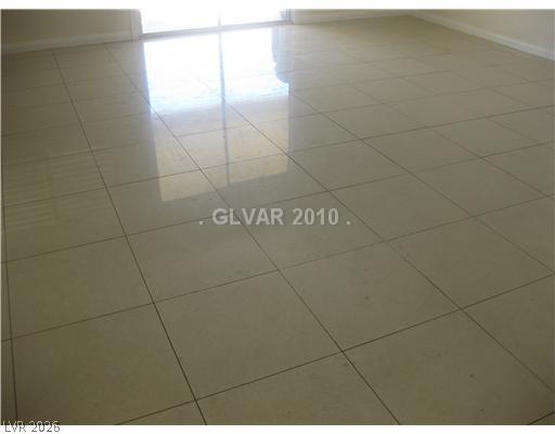 Building Photo - 6190 Darby Ave