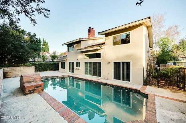 Building Photo - 681 Triunfo Canyon Rd