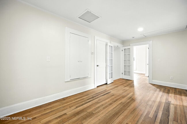 Building Photo - 2131 St Johns Ave