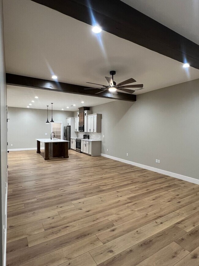 Building Photo - New Construction 3bd/2ba duplex