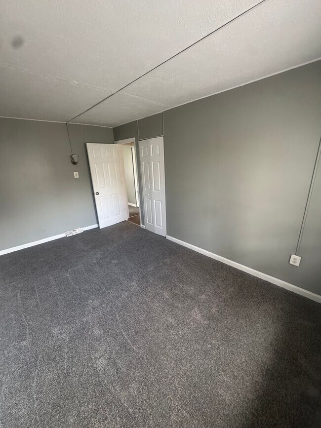 Building Photo - 3 Bedroom Semi Detached Home in Havre De G...