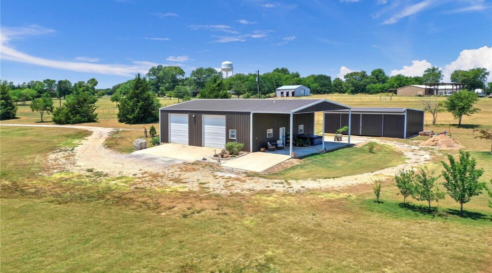 Building Photo - 424 Barbara Ln
