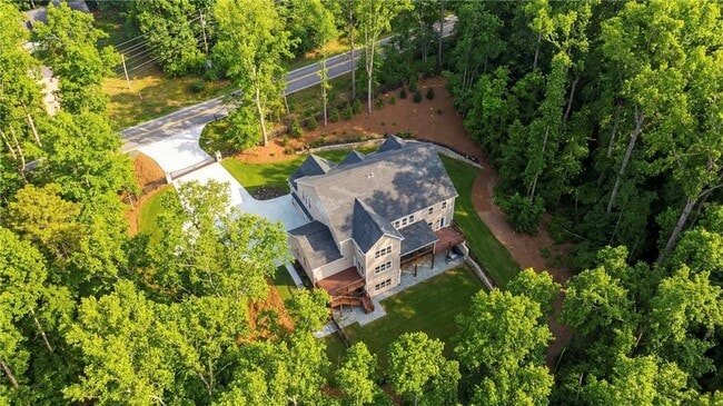 Building Photo - 15448 Hopewell Rd
