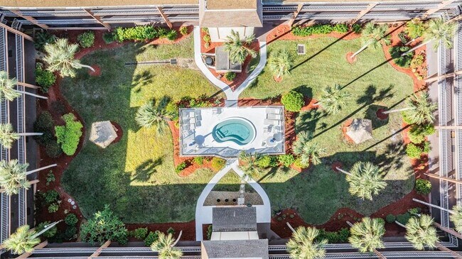 Building Photo - 12760 Indian Rocks Rd