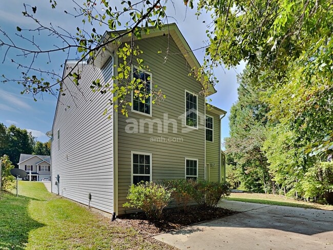 Building Photo - 7009 San Juan Hill Ct
