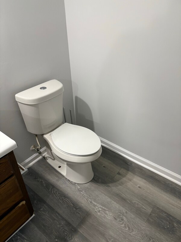 Building Photo - 2630 Hitchcock Dr