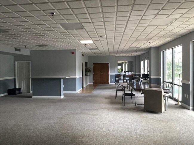 Building Photo - 385 Ralph McGill Blvd NE