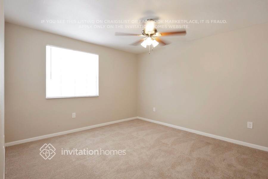 Building Photo - 14616 SW 95th Ln