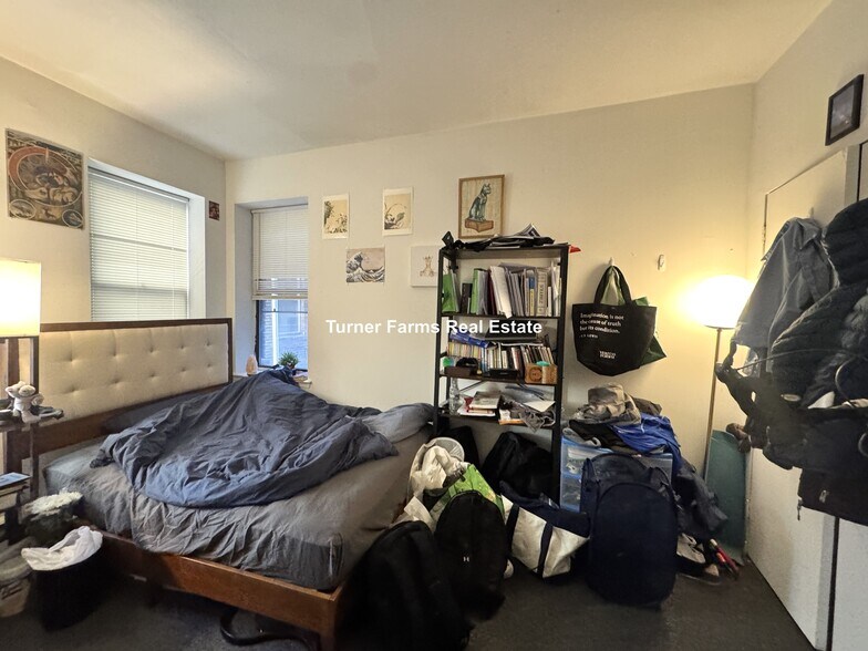 Building Photo - 772 Columbus Ave