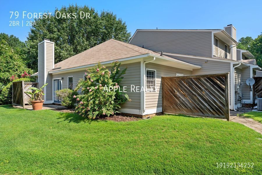 Building Photo - 79 Forest Oaks Dr