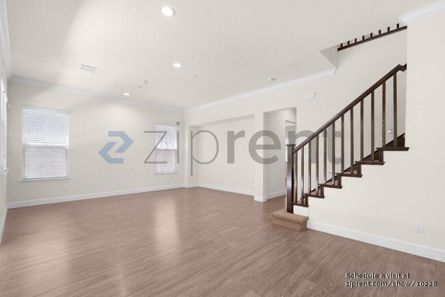 Building Photo - 941 Bracken Ct
