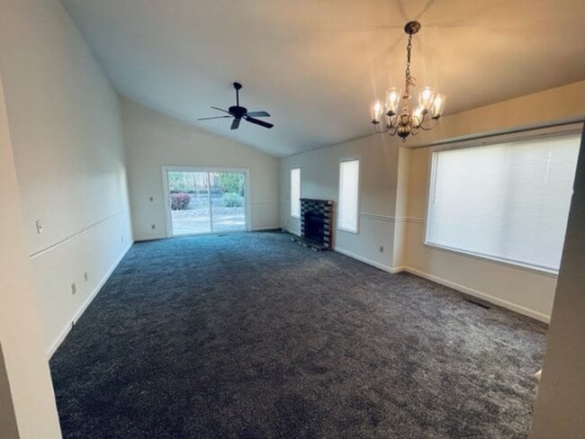 Building Photo - 4205 Perro Ln