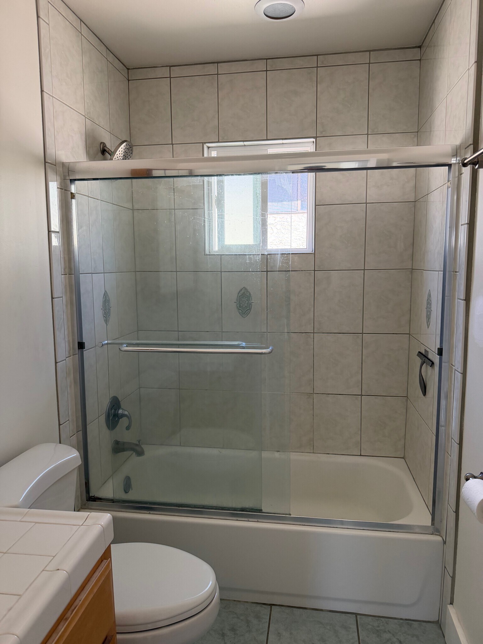 Building Photo - 2617 Rockefeller Ln