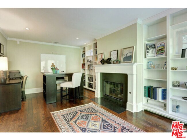 Building Photo - 334 Oceano Dr