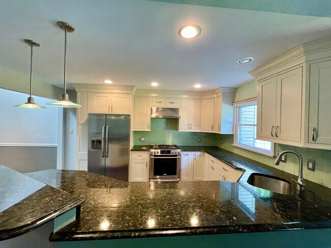Building Photo - 18 Wilan Ln