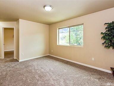 Building Photo - 2483 W Ridge Rock Way