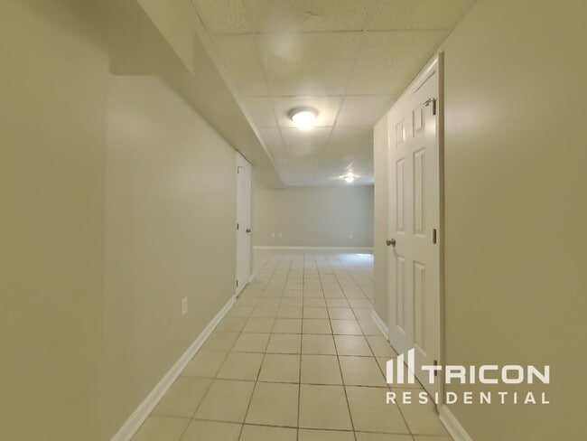 Building Photo - 12803 Dunkirk Dr
