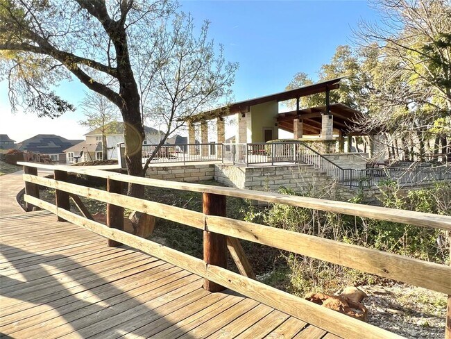 Building Photo - 1024 Almeria Bend