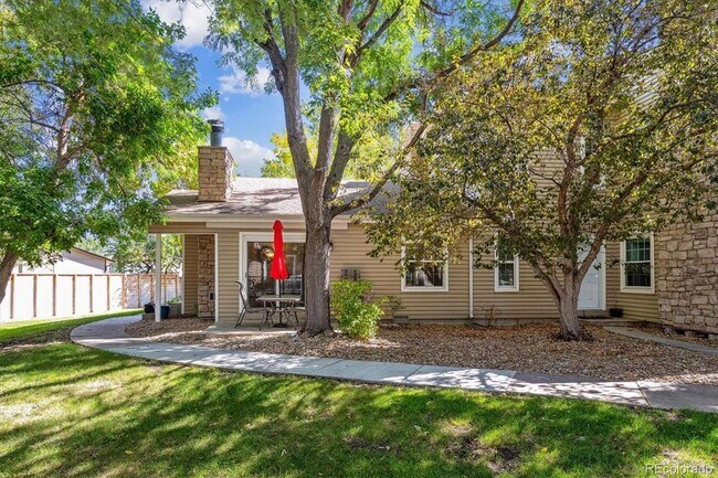 Building Photo - 8468 Everett Way