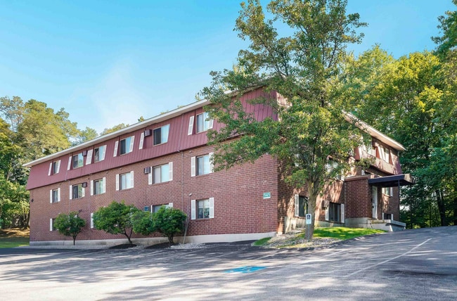 Building Photo - 545 Calef Rd