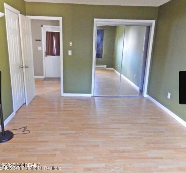 Building Photo - 14D Primrose Ln