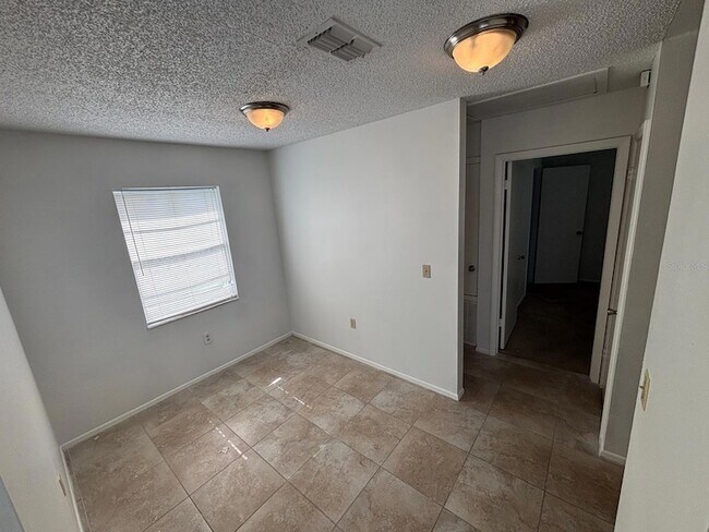 Building Photo - 212 Dorchester Square