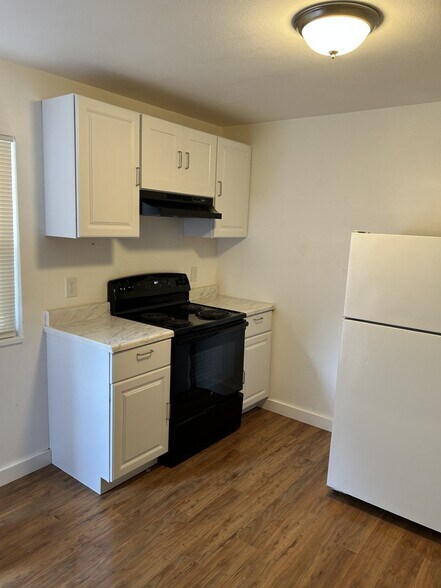 Building Photo - 961 Barkley Ct