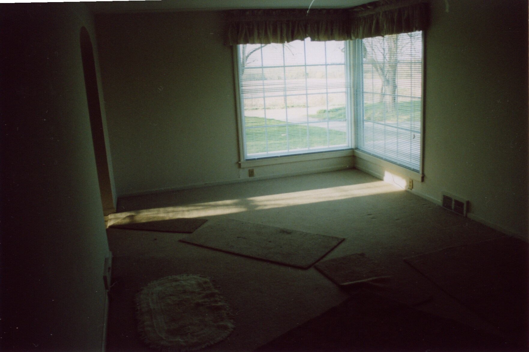 Building Photo - 4200 E Wing Rd