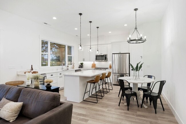 Building Photo - Convenience, Beauty and Space Makes this H...