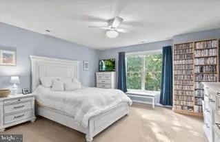 Building Photo - 22388 Deerpath Ct