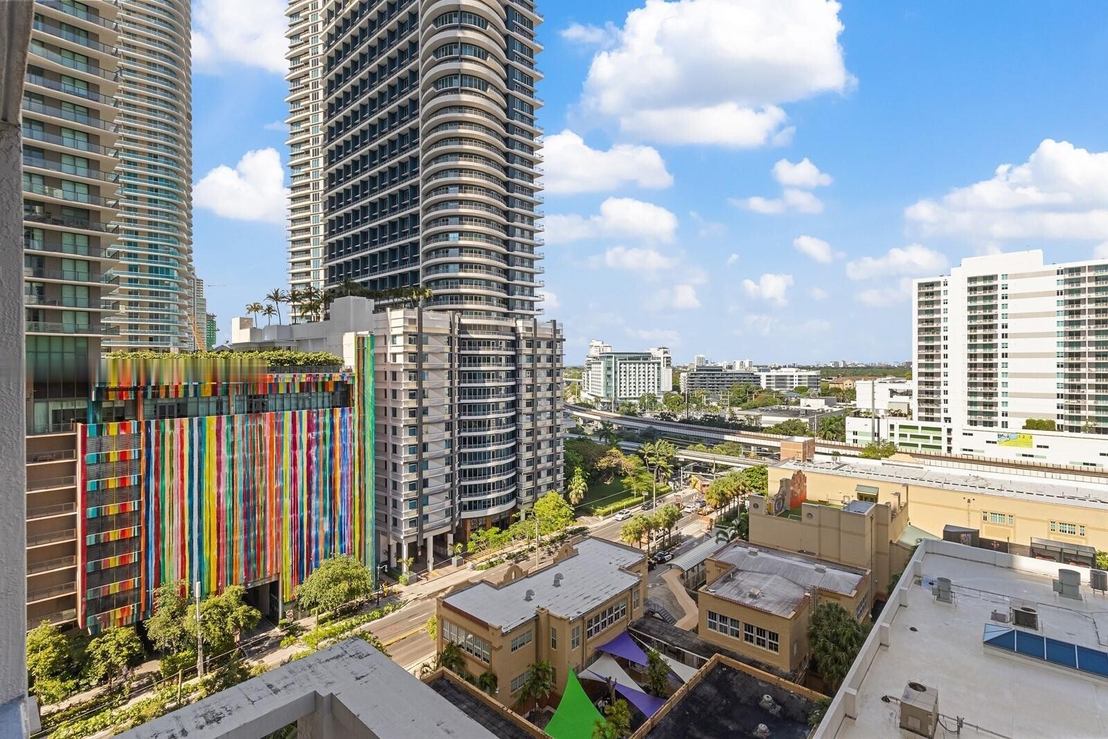 Building Photo - 1250 S Miami Ave