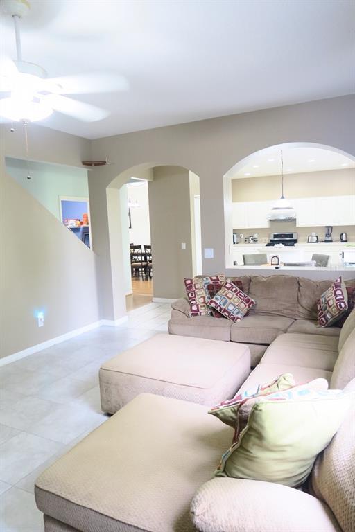 Building Photo - 4635 Riverton Dr