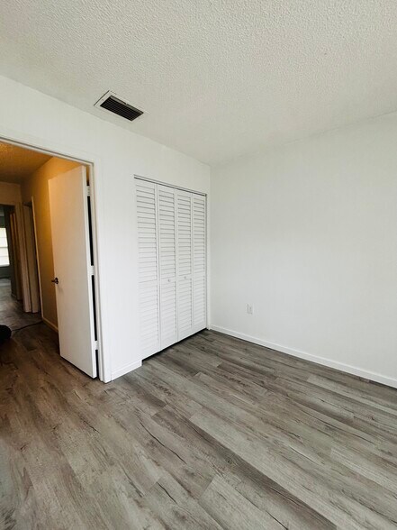 Building Photo - 2853 Forrestal Ct