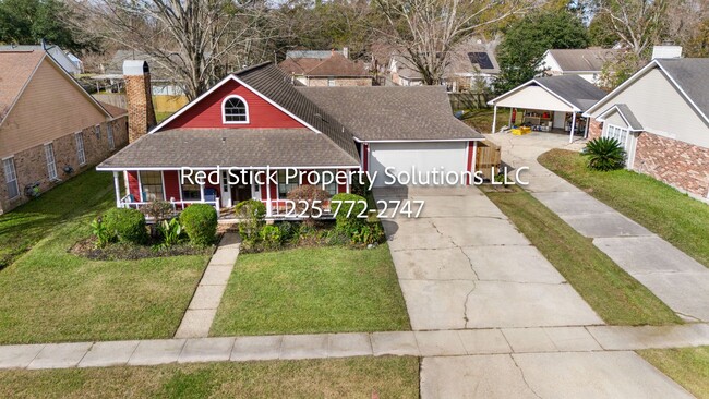 Primary Photo - 3BR/2BA House with large yard close to PER...