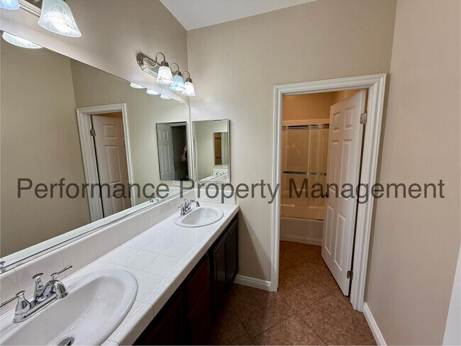 Building Photo - Stunning 3 Bed/2 Bath Gated Home w/ RBP & $0 Deposit Option